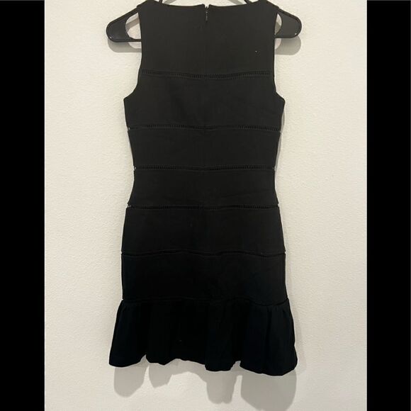Ann Taylor Black Dress cutout pattern Size 00 - Picture 2 of 3
